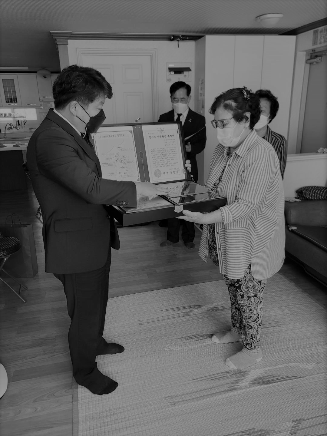 故 이등상사 이상하 대표사진 